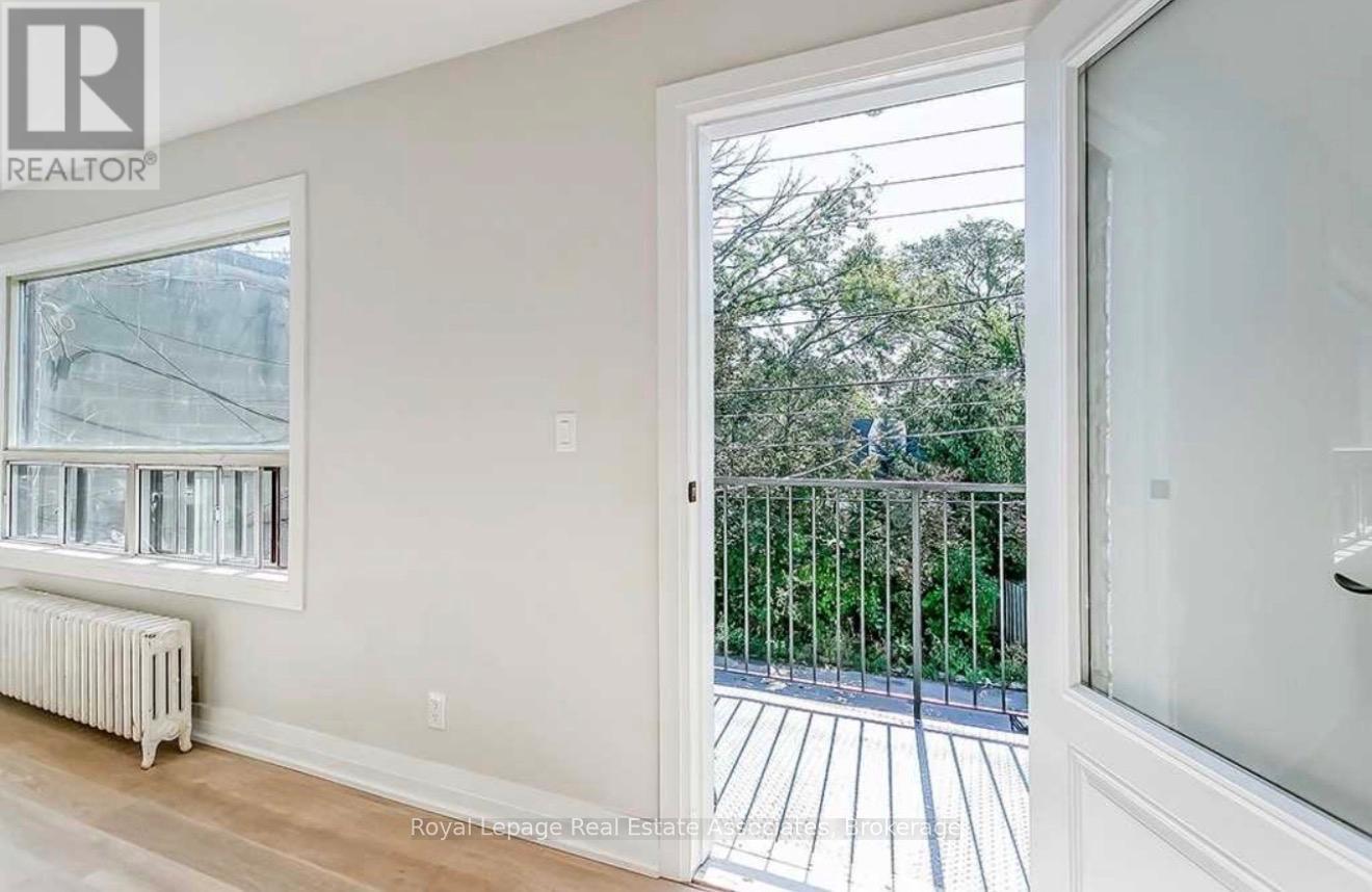 237 Lakeshore Road E, Mississauga, Ontario  L5G 1G8 - Photo 13 - W13442710