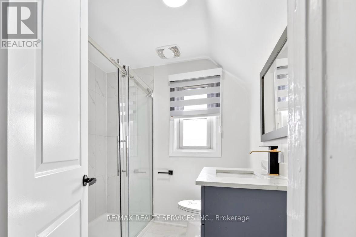 21 Gregory Street, Brampton, Ontario  L6Y 1G2 - Photo 14 - W13441748