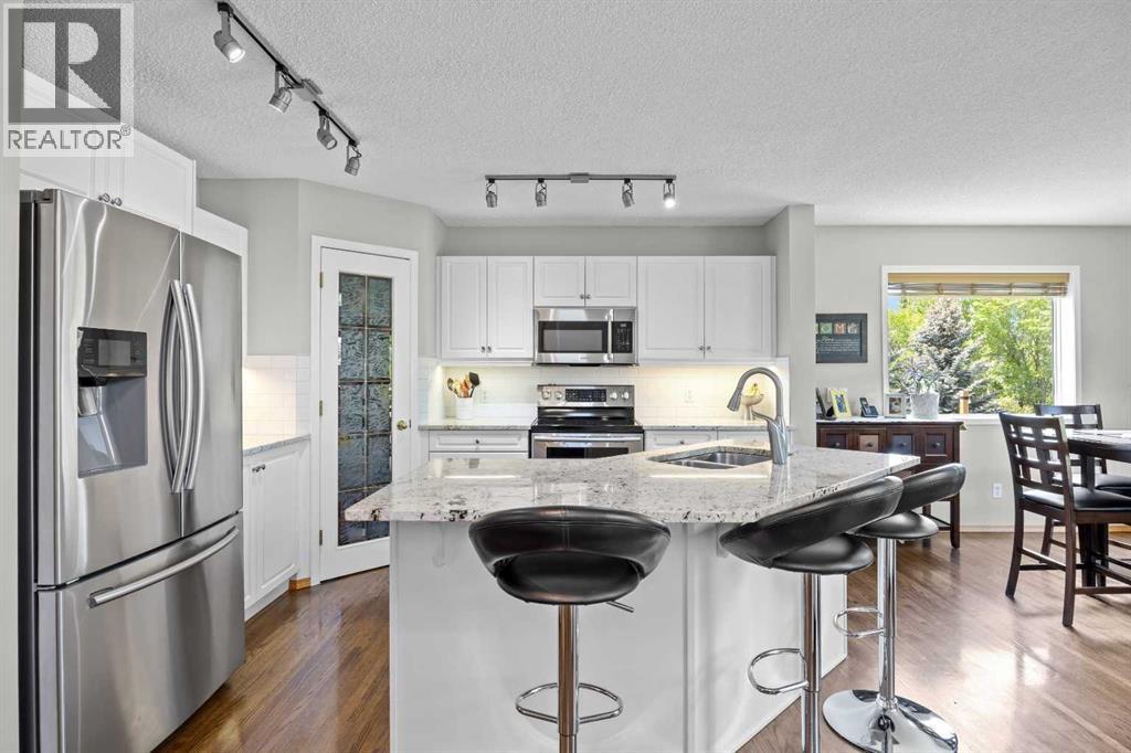 50 Tuscany Hills Terrace Nw, Calgary, Alberta  T3L 2G7 - Photo 5 - A2319002