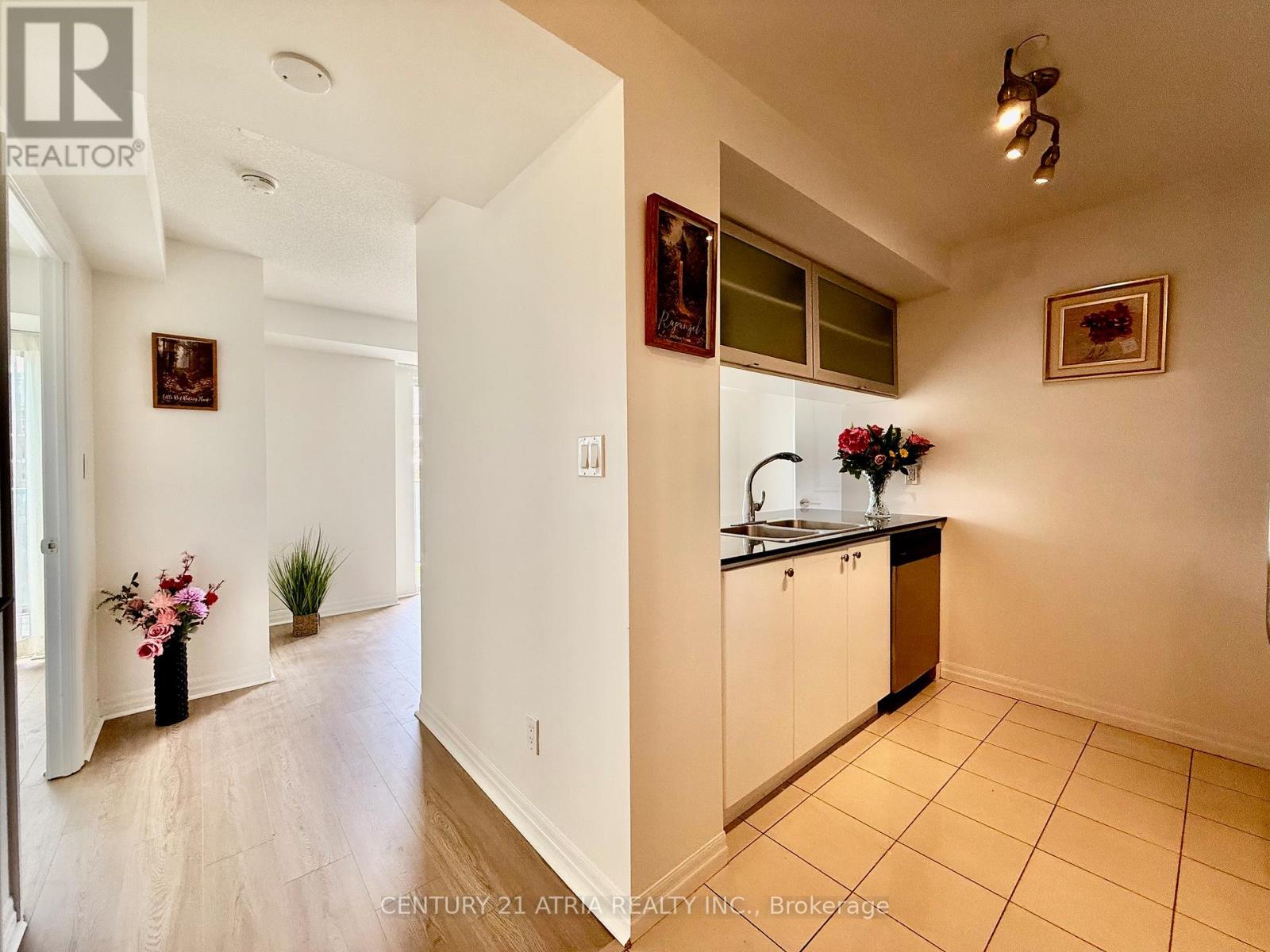 303 - 275 Yorkland Road, Toronto, Ontario  M2J 0B4 - Photo 13 - C13442844