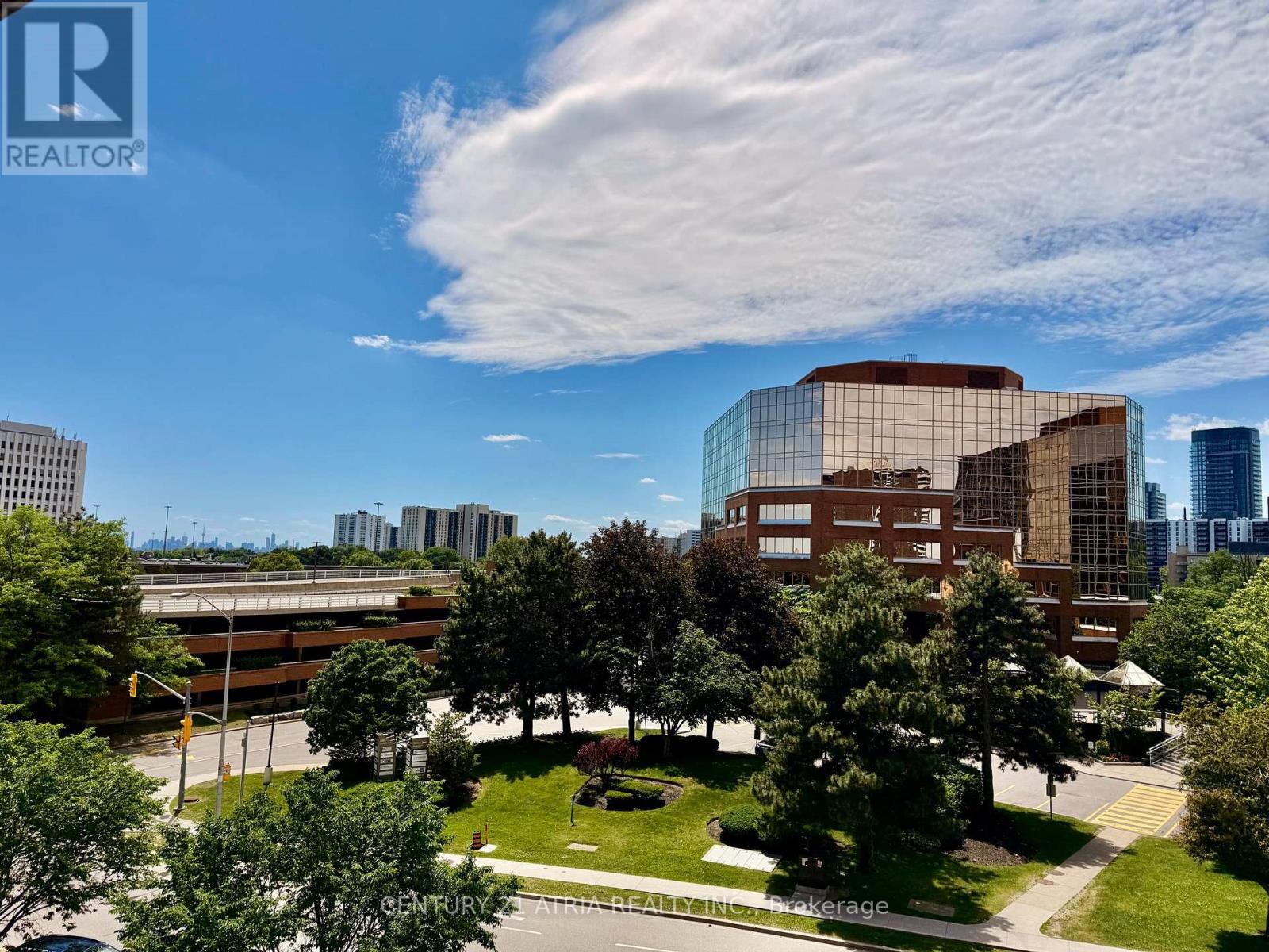 303 - 275 Yorkland Road, Toronto, Ontario  M2J 0B4 - Photo 4 - C13442844