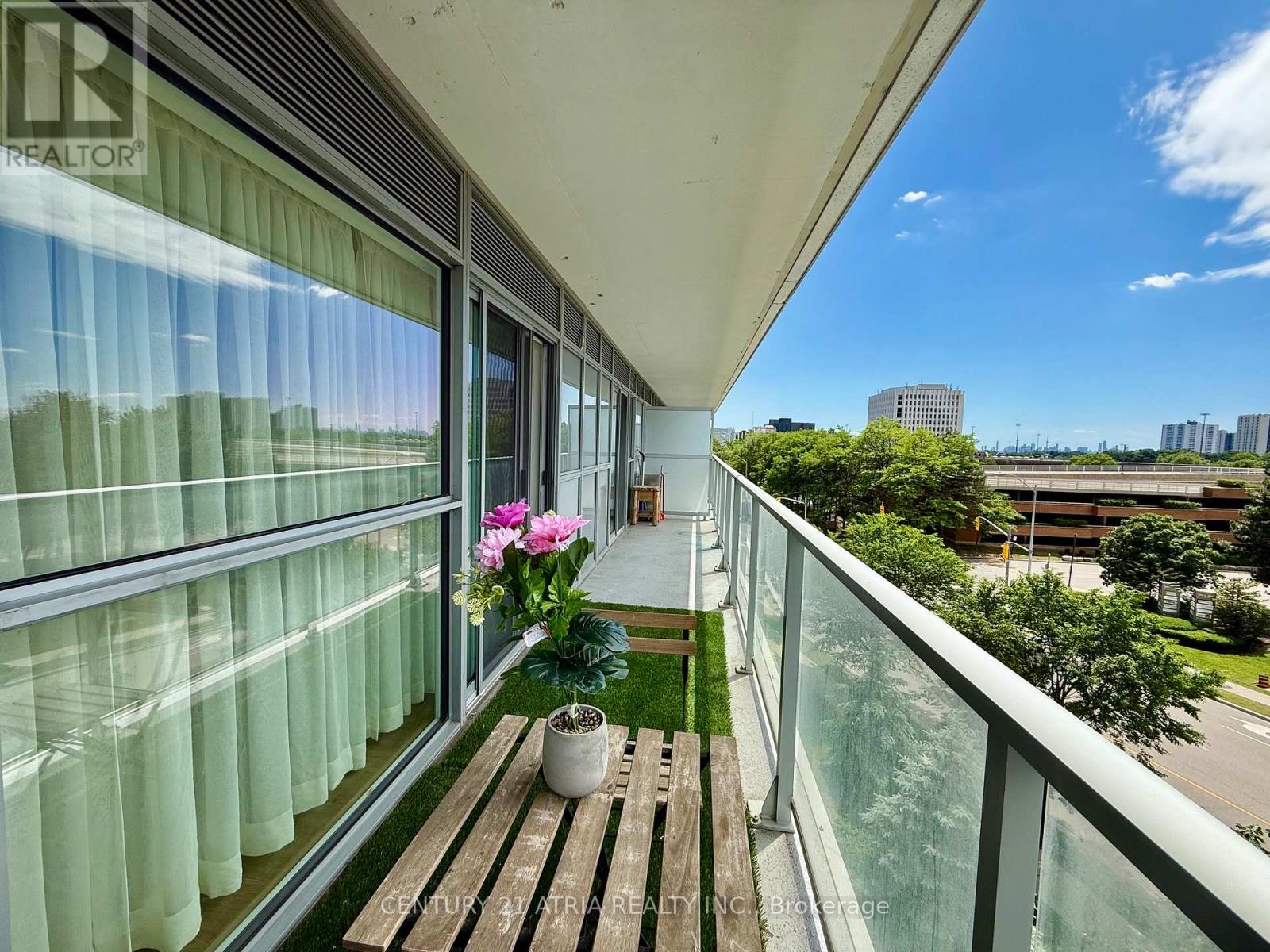303 - 275 Yorkland Road, Toronto, Ontario  M2J 0B4 - Photo 8 - C13442844