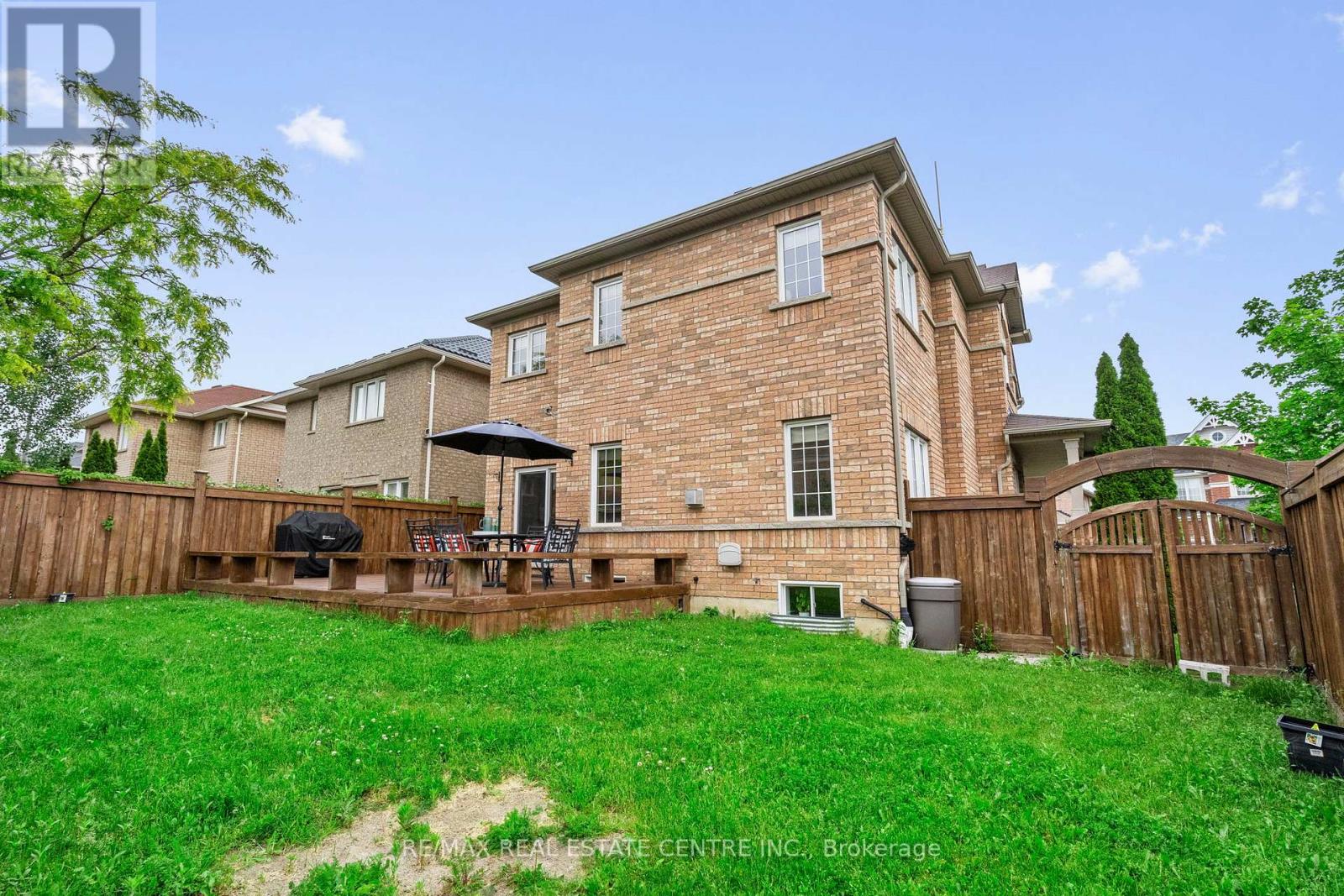 1360 Rolph Terrace, Milton, Ontario  L9T 7E1 - Photo 46 - W13432446