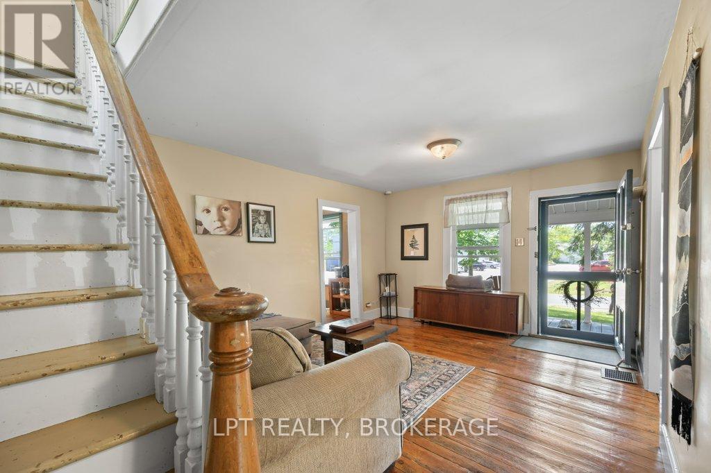 183 Second Street, Loyalist, Ontario  K0H 1G0 - Photo 4 - X13439726