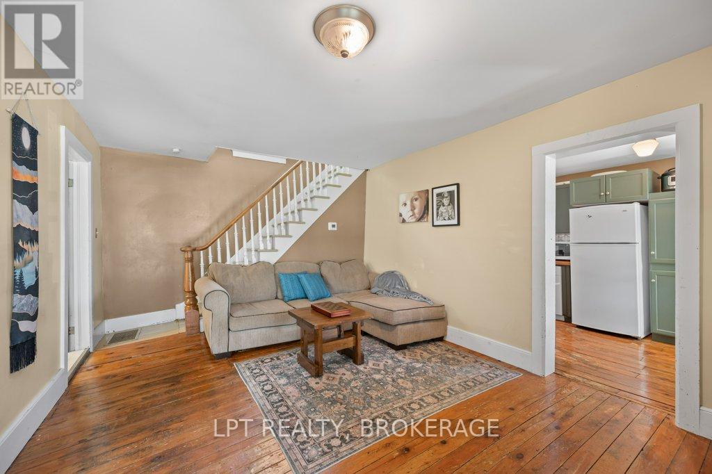 183 Second Street, Loyalist, Ontario  K0H 1G0 - Photo 5 - X13439726