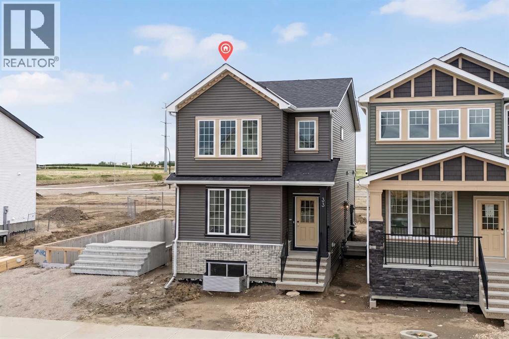 33 Hotchkiss Gardens Se, Calgary, Alberta  T3S 0T7 - Photo 2 - A2320944