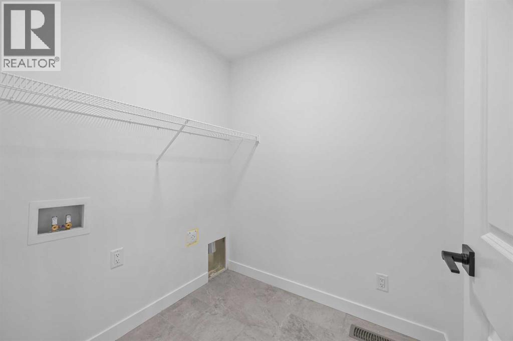 33 Hotchkiss Gardens Se, Calgary, Alberta  T3S 0T7 - Photo 36 - A2320944