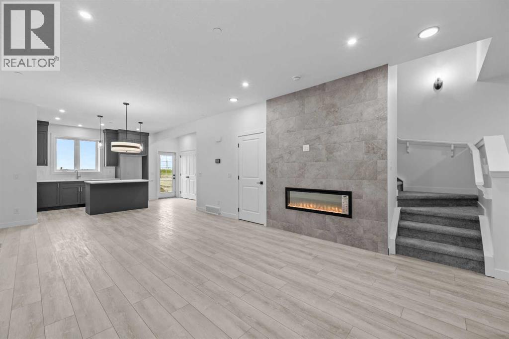 33 Hotchkiss Gardens Se, Calgary, Alberta  T3S 0T7 - Photo 5 - A2320944