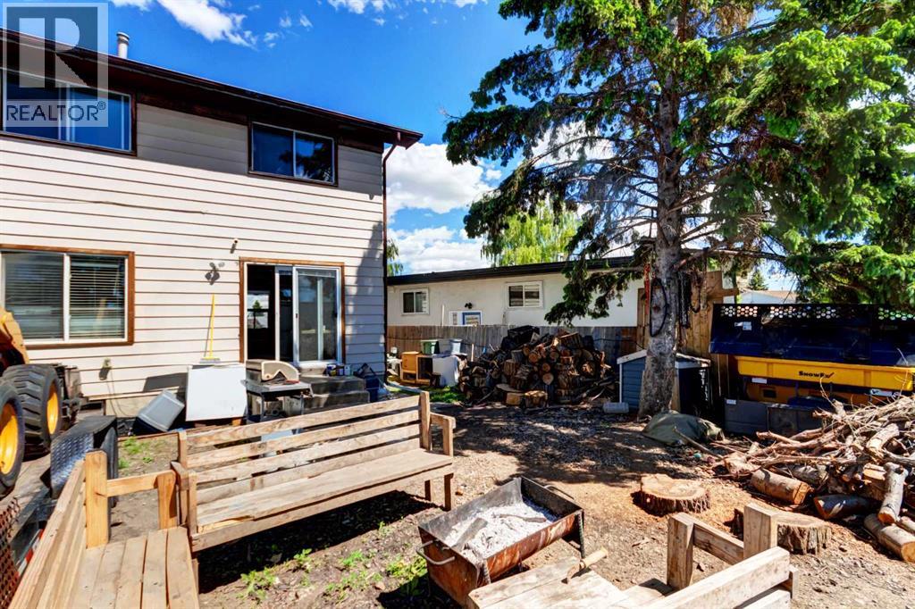 131 Dovertree Place SE, Calgary, Alberta  T2B 2K3 - Photo 27 - A2319028