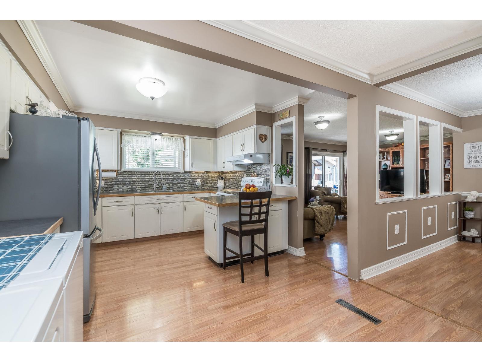 8726 154b Street, Surrey, British Columbia  V3S 3P1 - Photo 15 - R3135409
