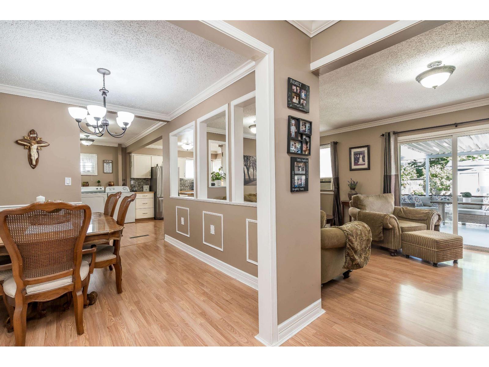 8726 154b Street, Surrey, British Columbia  V3S 3P1 - Photo 7 - R3135409