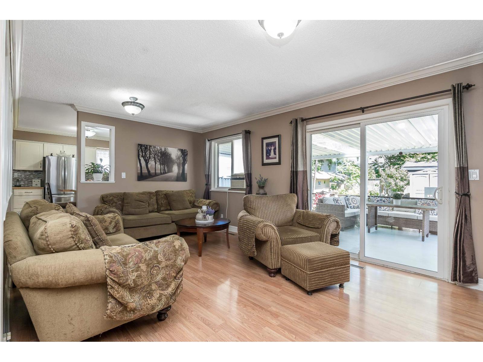 8726 154b Street, Surrey, British Columbia  V3S 3P1 - Photo 11 - R3135409