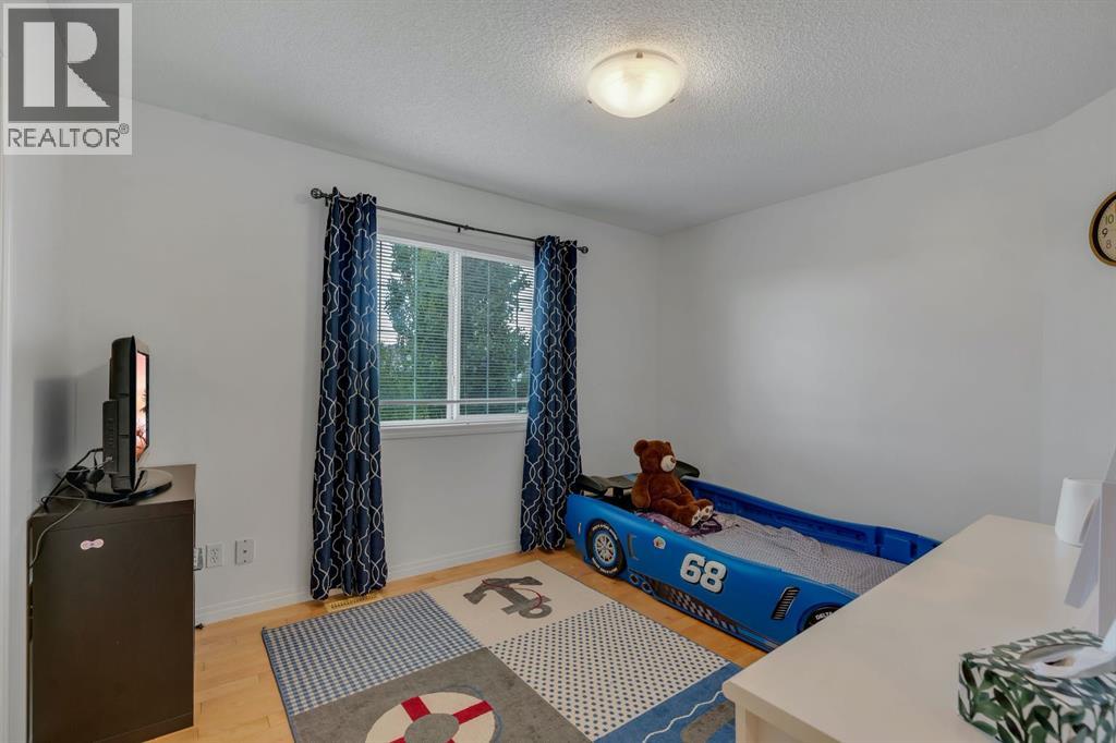 208 Royal Birch Circle NW, Calgary, Alberta  T3G 5L4 - Photo 24 - A2320878