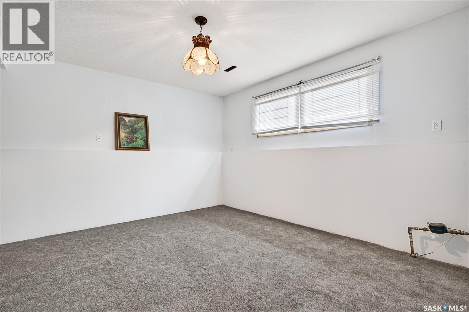 1319 Stadacona Street W, Moose Jaw, Saskatchewan  S6H 6M9 - Photo 39 - SK039373