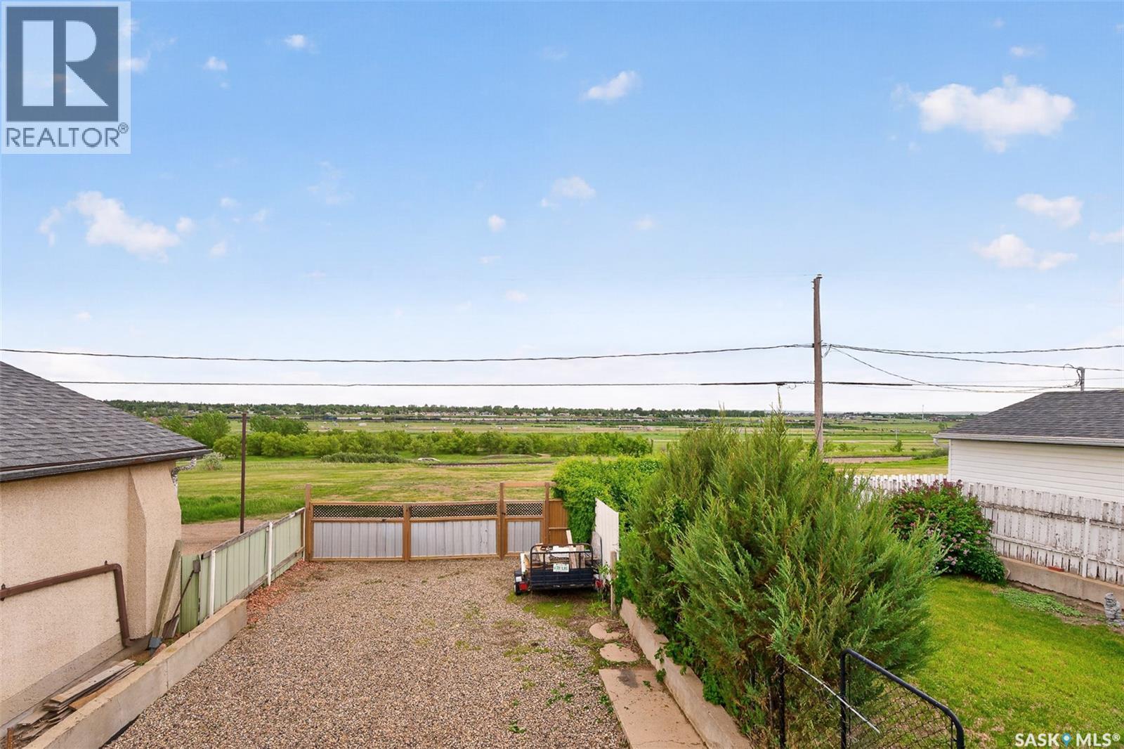 1319 Stadacona Street W, Moose Jaw, Saskatchewan  S6H 6M9 - Photo 43 - SK039373