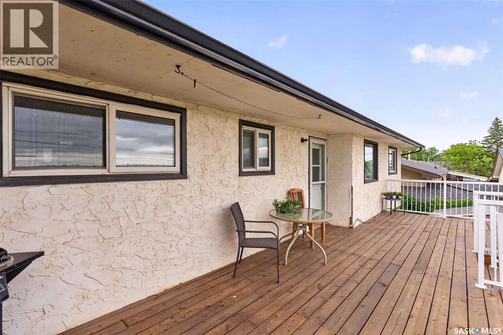 1319 Stadacona Street W, Moose Jaw, Saskatchewan  S6H 6M9 - Photo 46 - SK039373