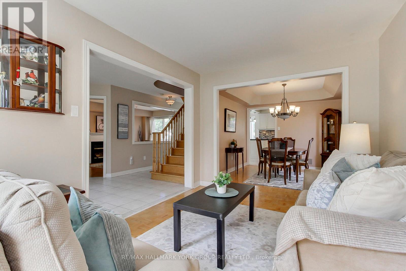 571 Goodyear Crescent, Newmarket, Ontario  L3Y 8L2 - Photo 14 - N13442876