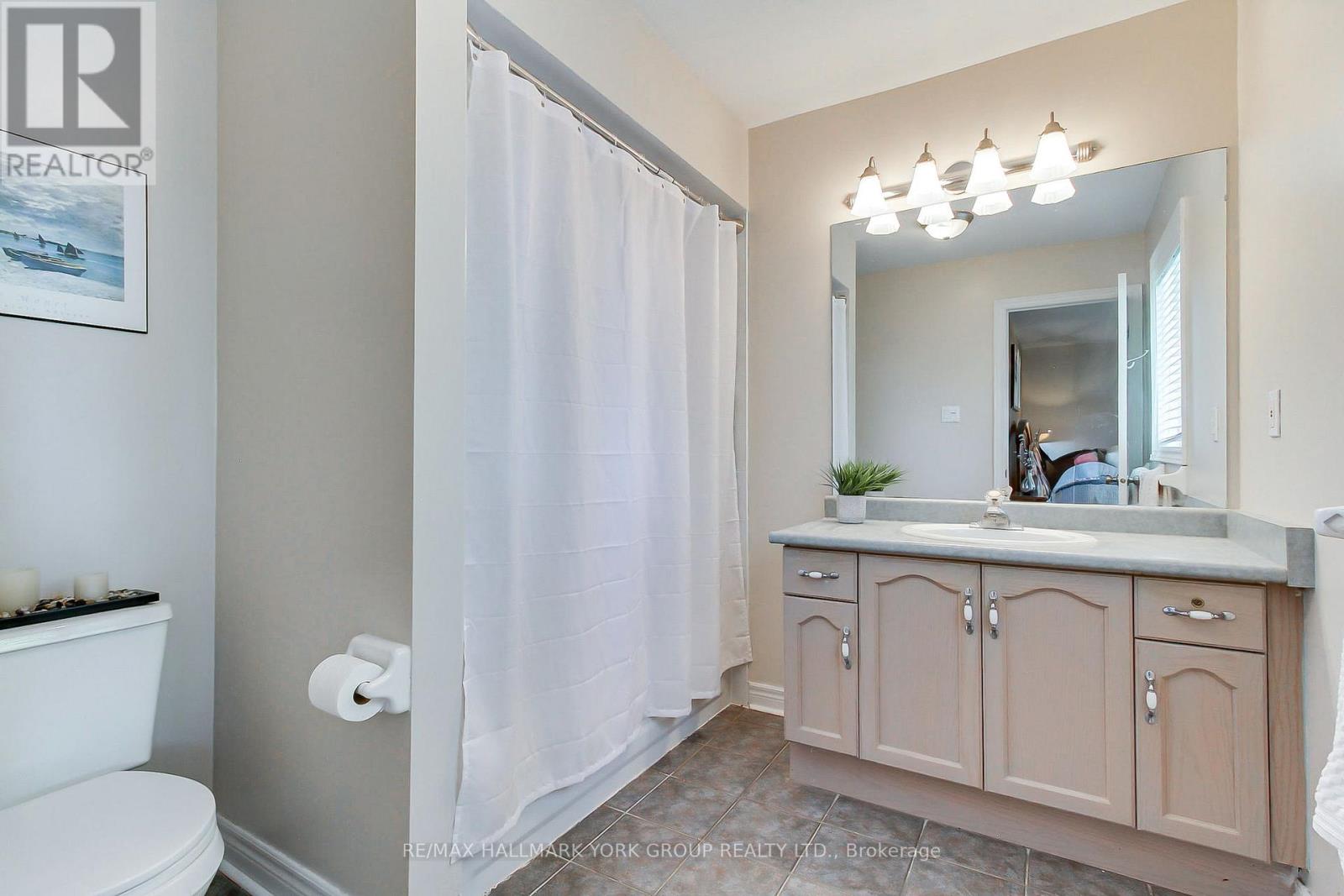 571 Goodyear Crescent, Newmarket, Ontario  L3Y 8L2 - Photo 33 - N13442876
