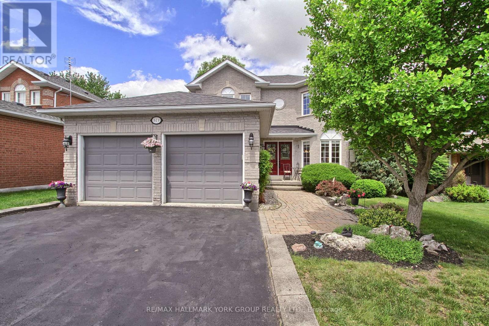 571 Goodyear Crescent, Newmarket, Ontario  L3Y 8L2 - Photo 4 - N13442876