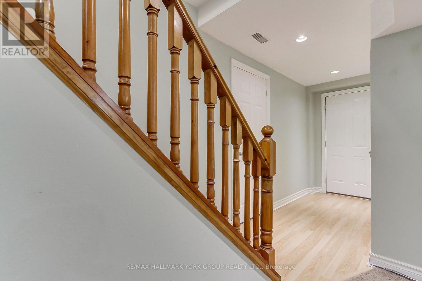 571 Goodyear Crescent, Newmarket, Ontario  L3Y 8L2 - Photo 40 - N13442876