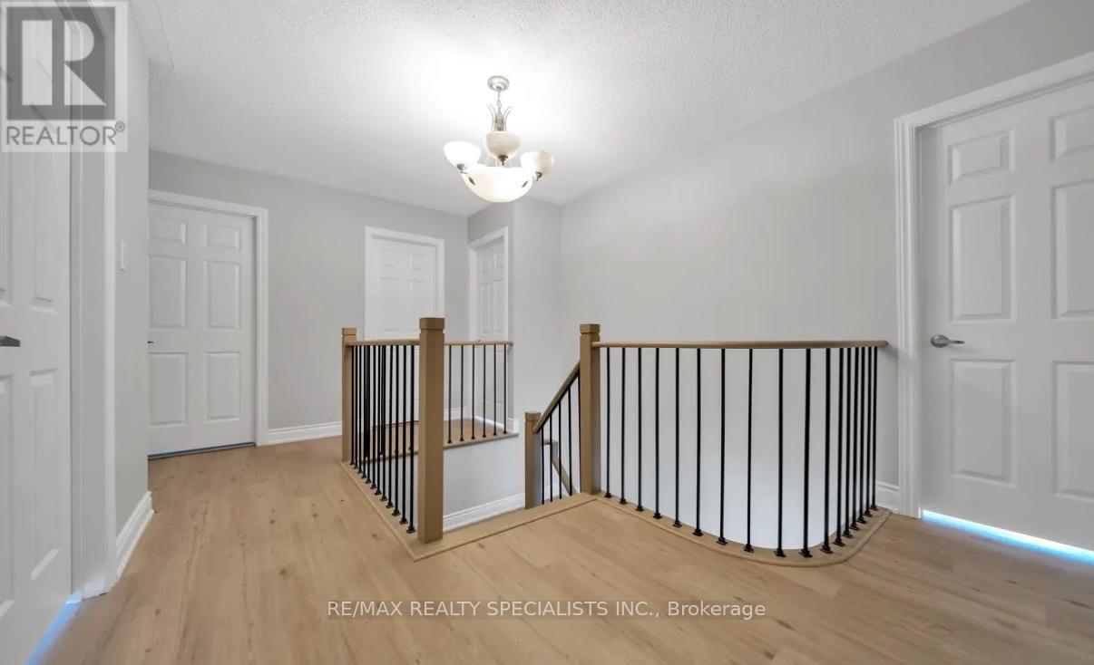 31 Bramcedar Crescent, Brampton, Ontario L7A 1T3 - Photo 17 - W13442922