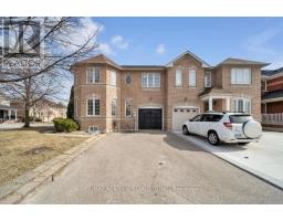 31 BRAMCEDAR CRESCENT, Brampton, Ontario