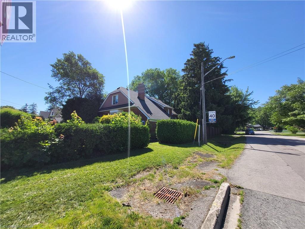 136 King Street E, Stoney Creek, Ontario  L8G 1L5 - Photo 3 - 40839639
