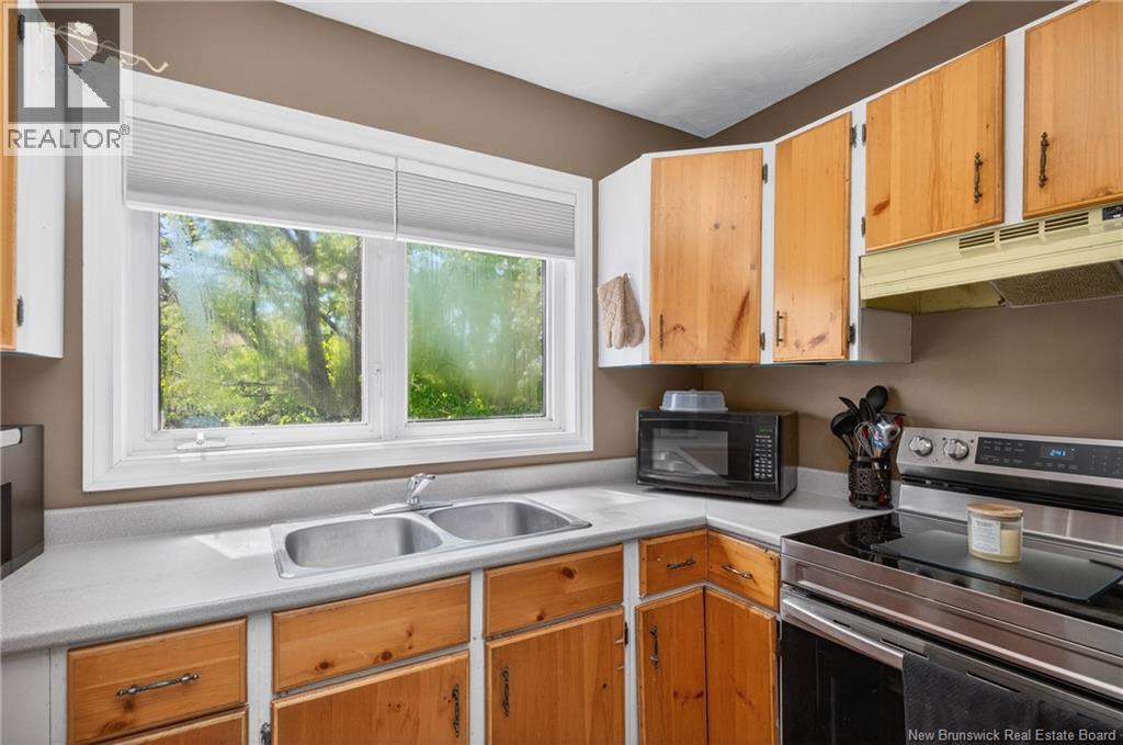 2437 Candace Street, Saint John, New Brunswick  E2J 2Z8 - Photo 11 - NB141525