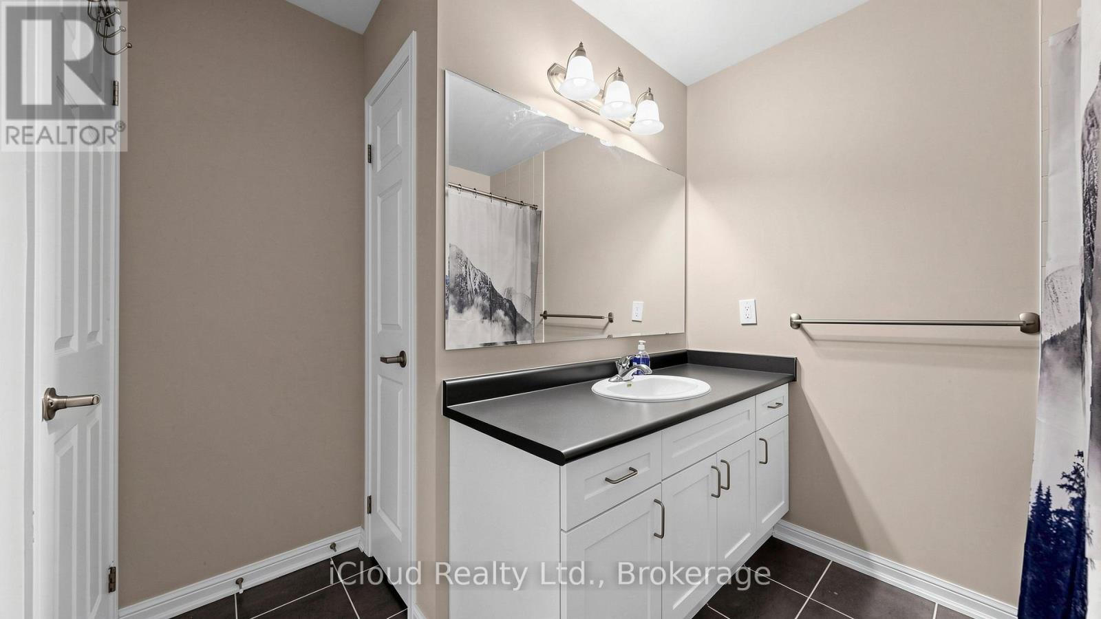 118 Baycliffe Crescent, Brampton, Ontario  L7A 3Z4 - Photo 37 - W12968268