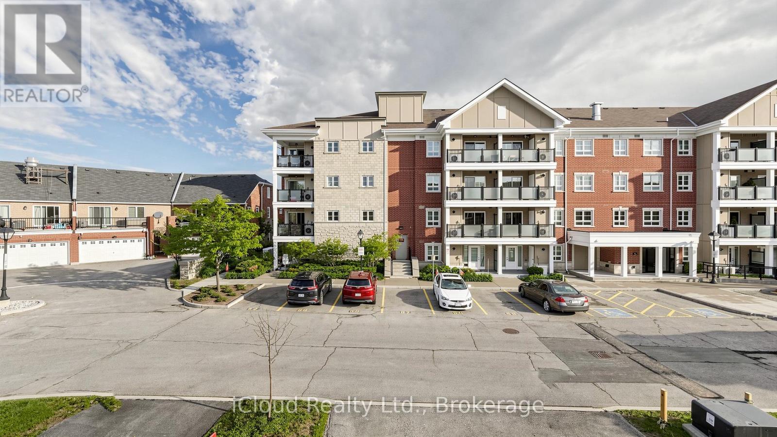 118 Baycliffe Crescent, Brampton, Ontario  L7A 3Z4 - Photo 5 - W12968268