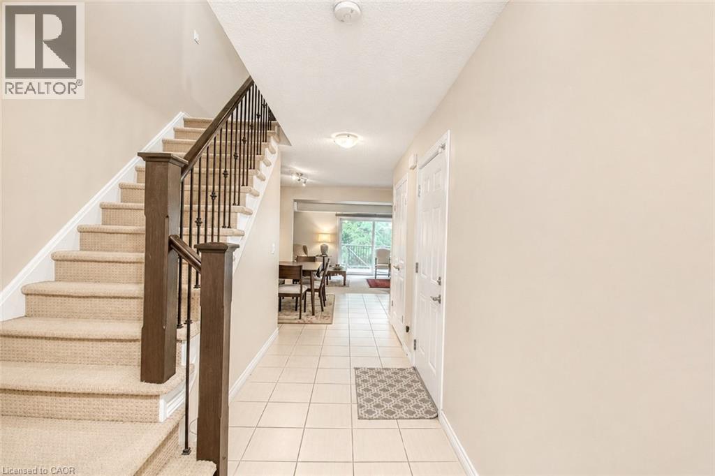 635 Saginaw Parkway Unit# 10, Cambridge, Ontario  N1T 0C1 - Photo 2 - 40838242