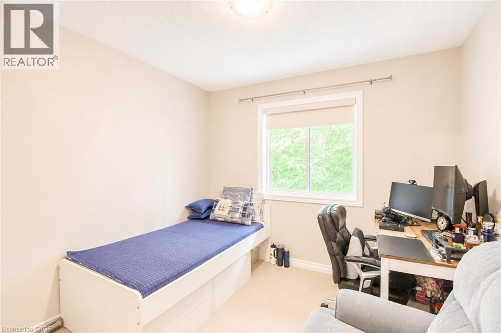 635 Saginaw Parkway Unit# 10, Cambridge, Ontario  N1T 0C1 - Photo 12 - 40838242