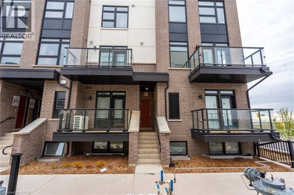 1585 Rose Way Unit# 119, Milton, Ontario  L9E 1N4 - Photo 2 - 40839614