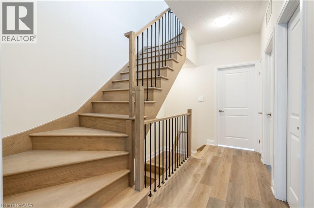 1585 Rose Way Unit# 119, Milton, Ontario  L9E 1N4 - Photo 23 - 40839614