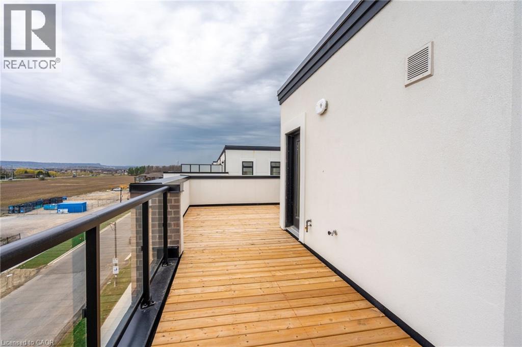 1585 Rose Way Unit# 119, Milton, Ontario  L9E 1N4 - Photo 28 - 40839614