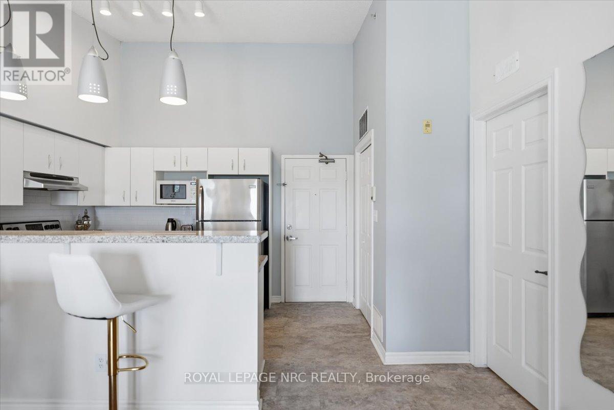 409 - 1450 Bishops Gate, Oakville, Ontario  L6M 4N1 - Photo 13 - W13442968