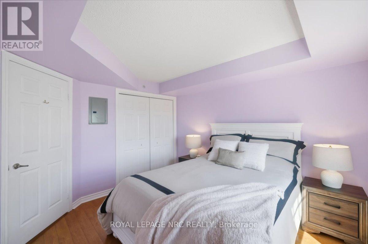 409 - 1450 Bishops Gate, Oakville, Ontario  L6M 4N1 - Photo 17 - W13442968