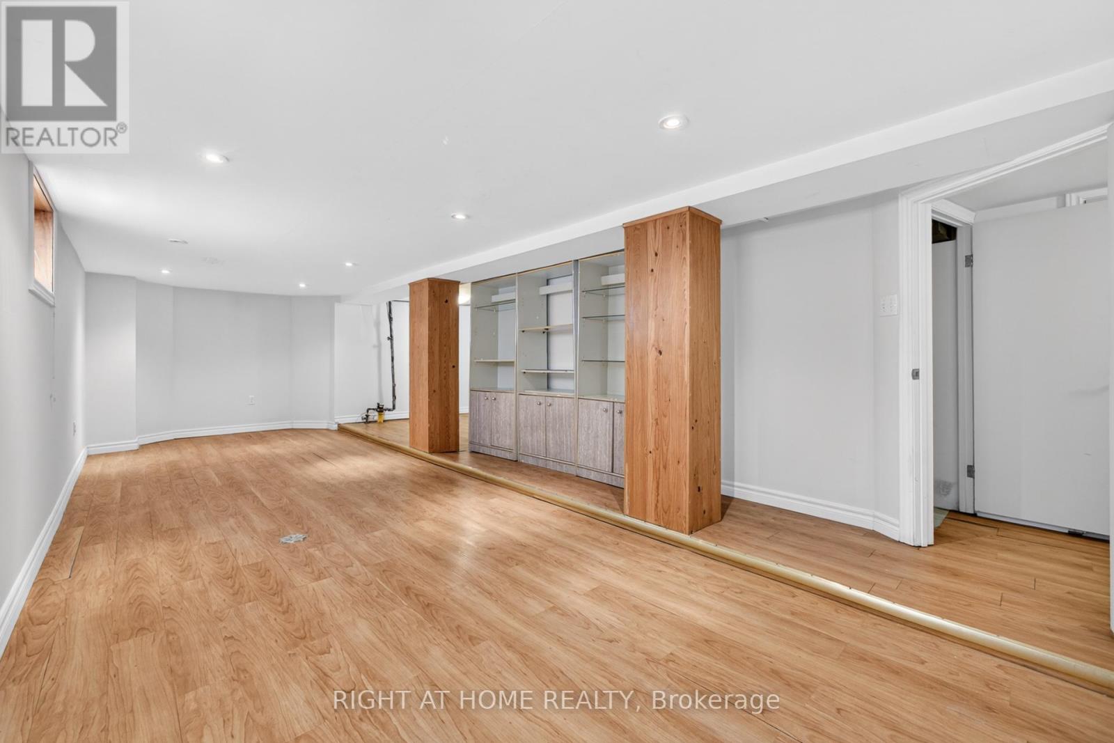 1109 Greenwood Avenue, Toronto, Ontario  M4J 4E5 - Photo 36 - E13442984