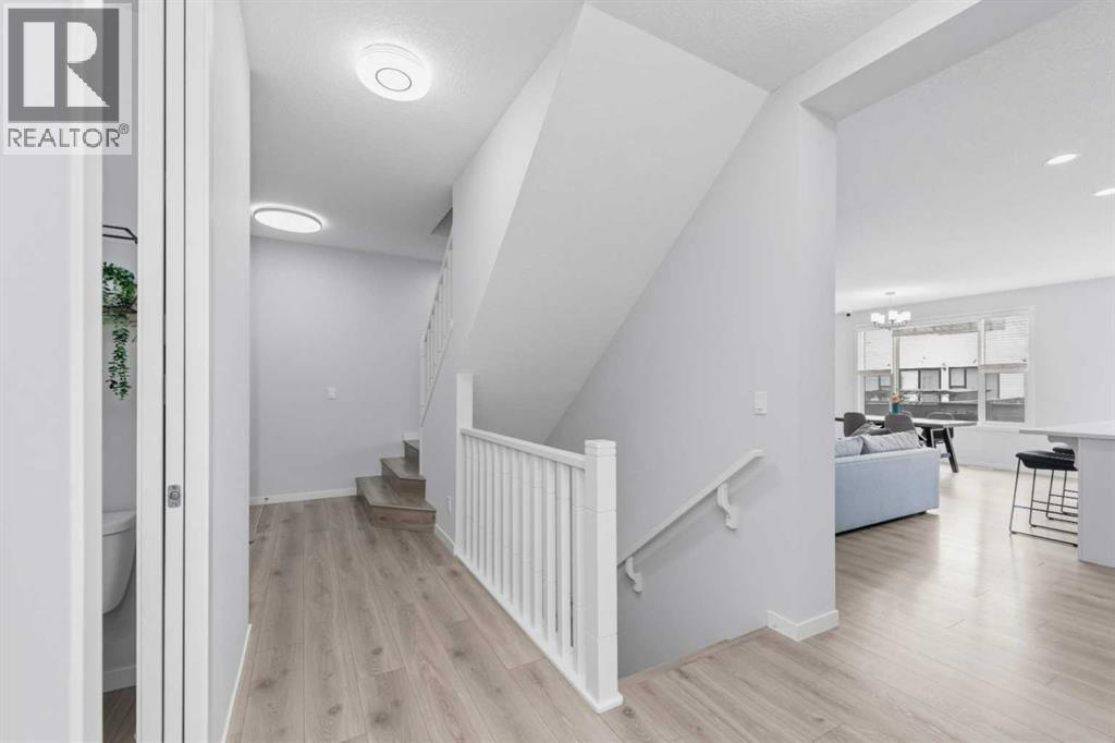 54 Seton Manor Se, Calgary, Alberta  T3M 2V8 - Photo 4 - A2317575