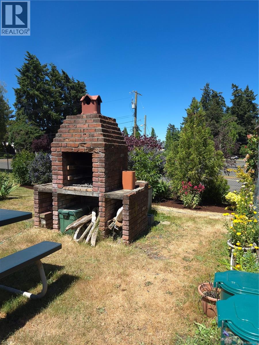 101 345 Morison Ave, Parksville, British Columbia  V9P 1P6 - Photo 9 - 1040346