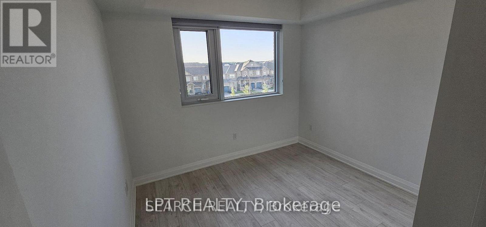 301 - 412 Silver Maple Road, Oakville, Ontario  L6H 7E3 - Photo 11 - W13442940