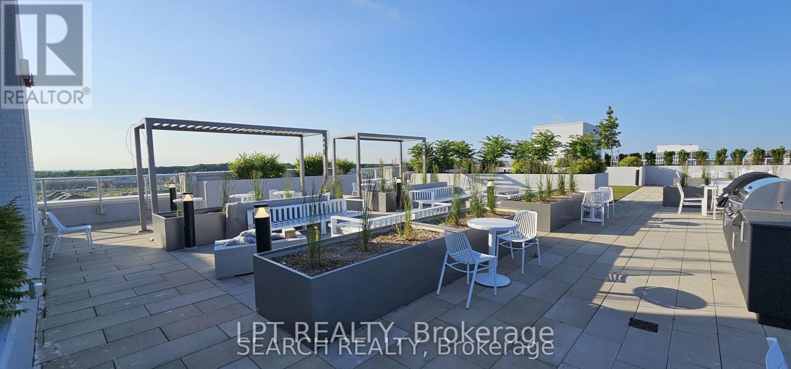 301 - 412 Silver Maple Road, Oakville, Ontario  L6H 7E3 - Photo 3 - W13442940