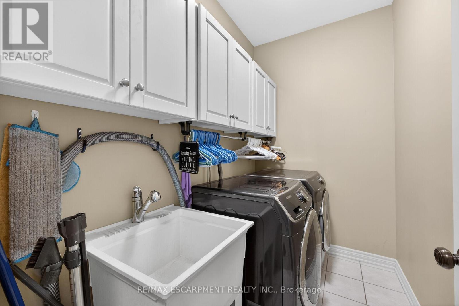 6 Southwood Crescent, Haldimand, Ontario  N3W 0A7 - Photo 22 - X13442962