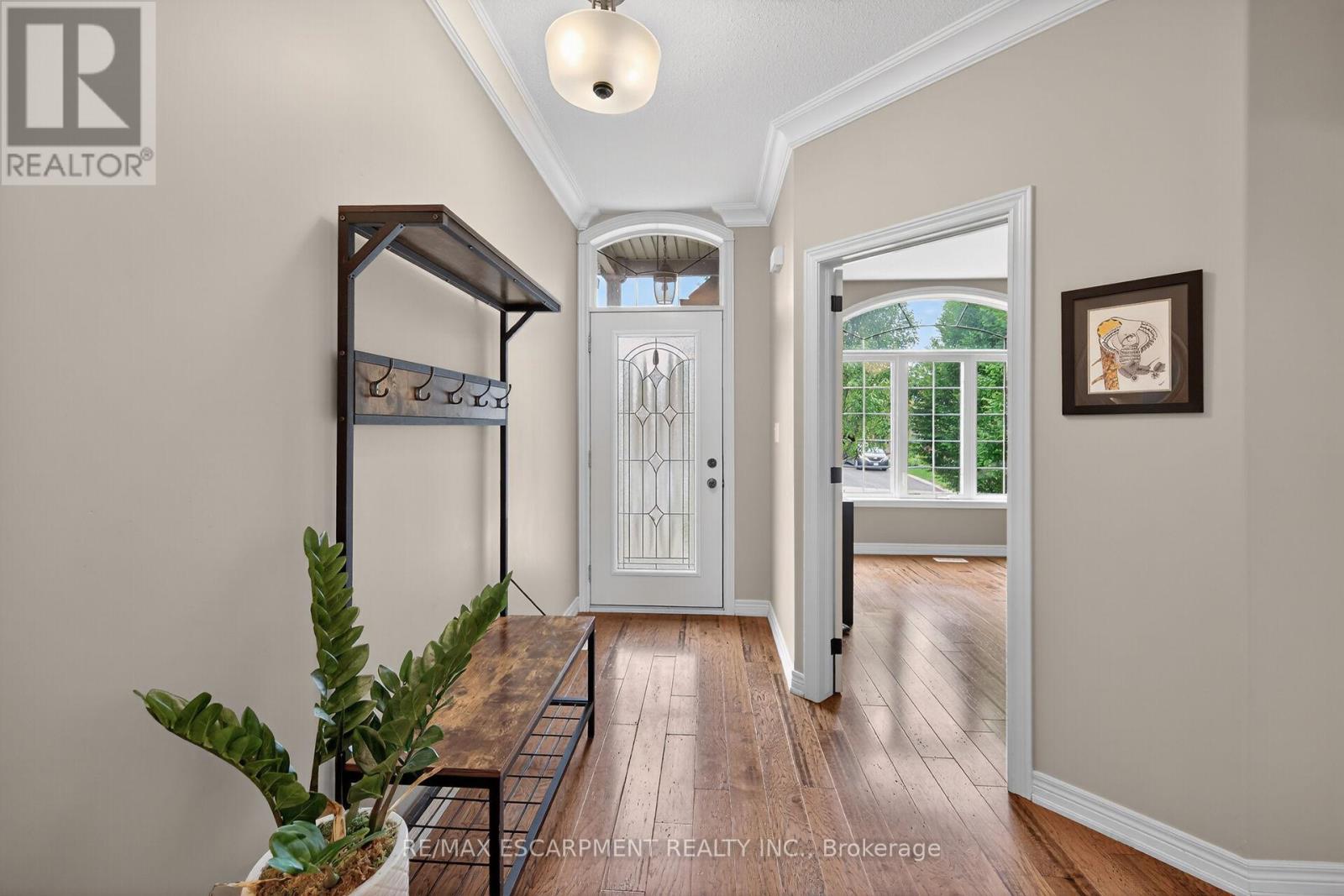 6 Southwood Crescent, Haldimand, Ontario  N3W 0A7 - Photo 5 - X13442962