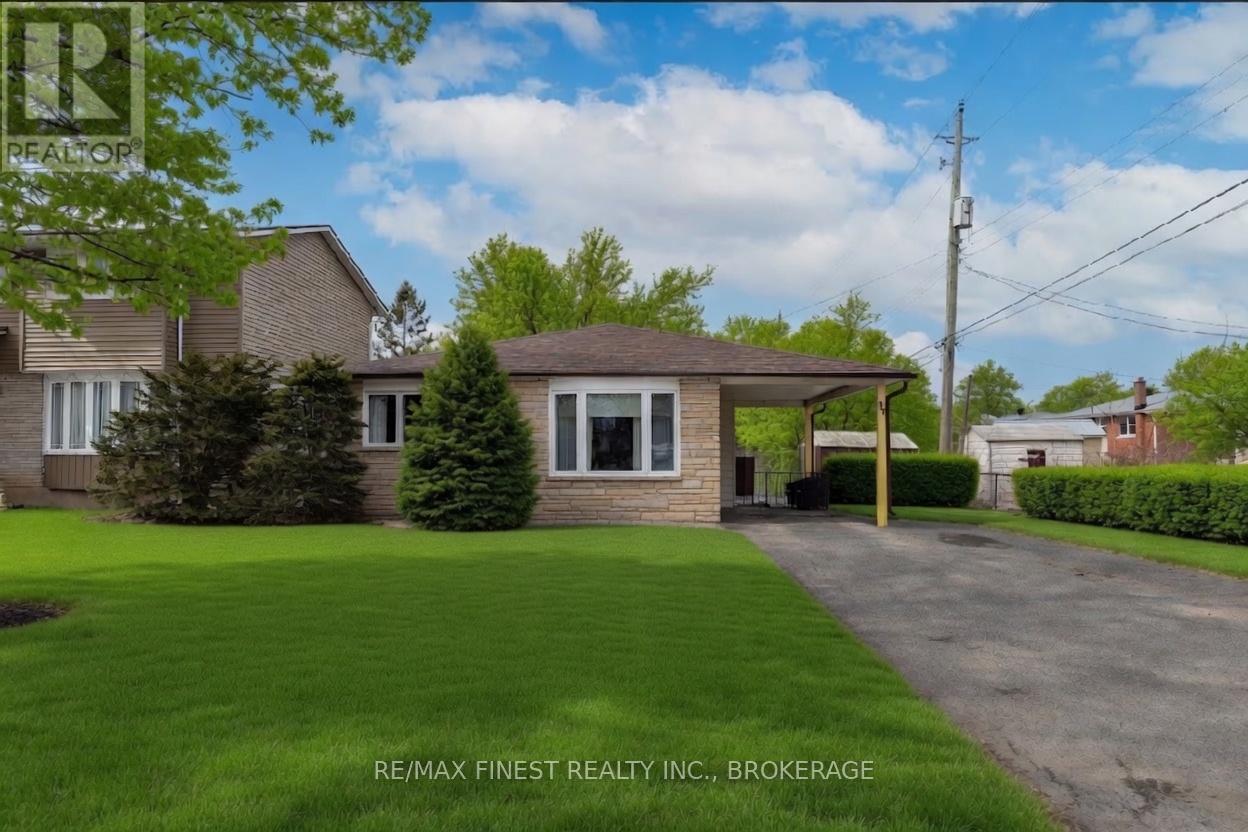 87 OLD OAK ROAD, Kingston, Ontario