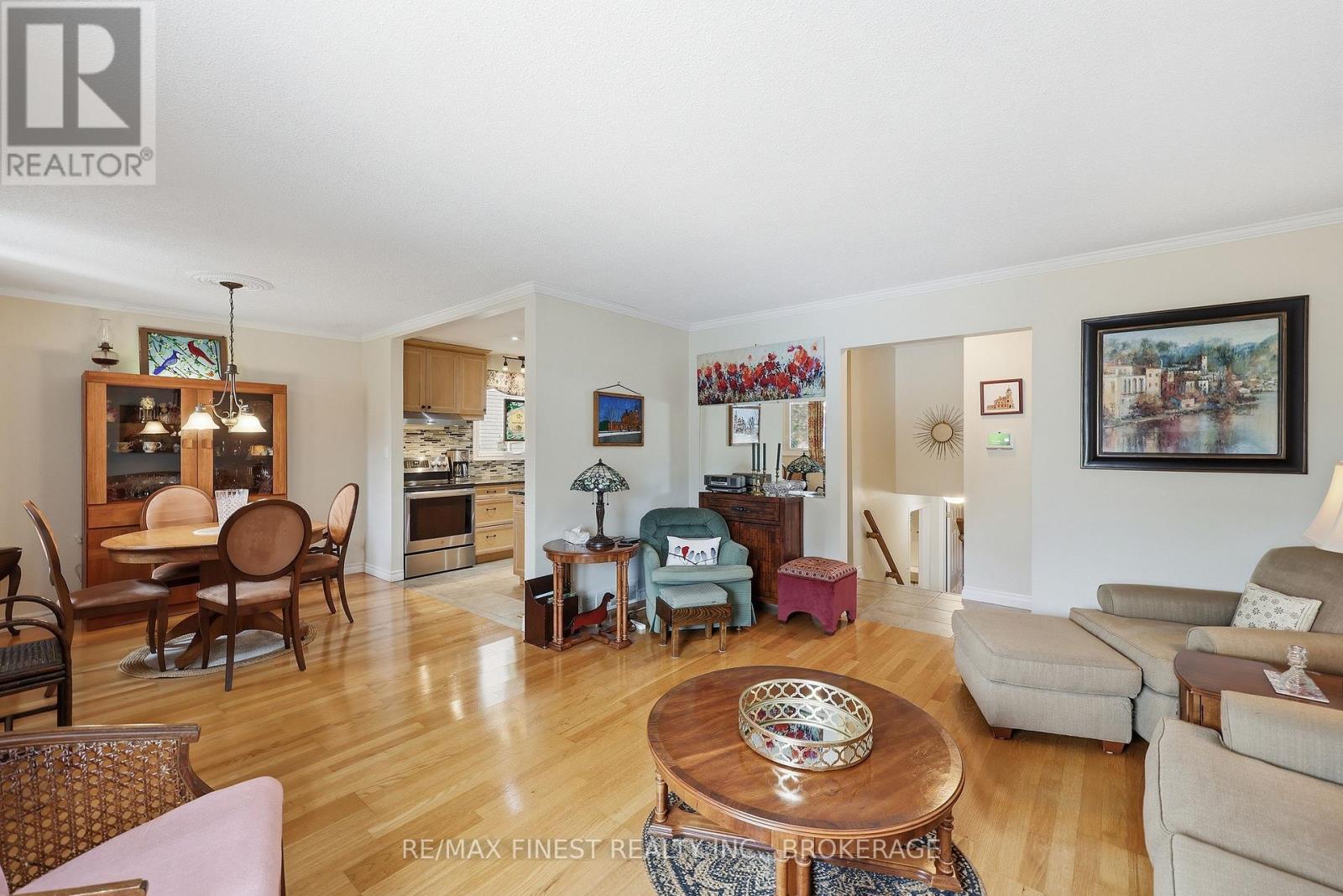 87 Old Oak Road, Kingston, Ontario K7M 6X2 - Photo 7 - X12981182