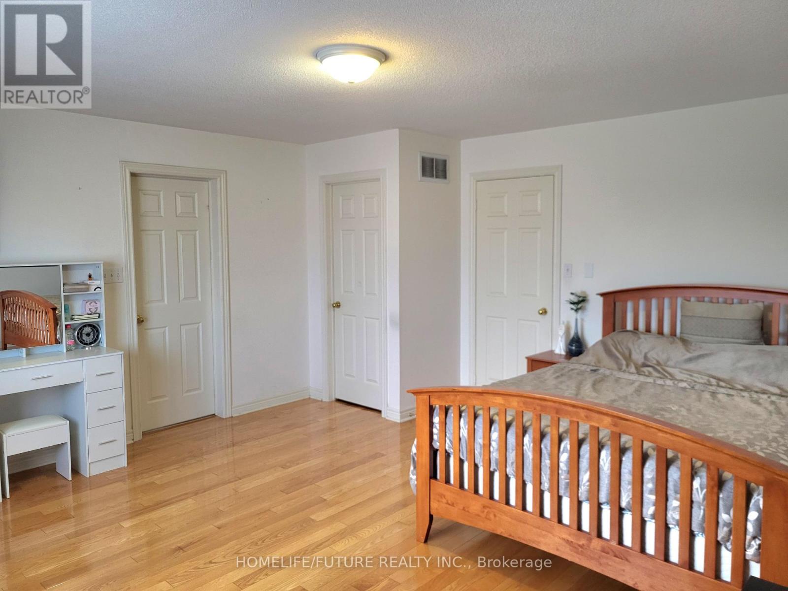 72 Sharon Lee Drive, Markham, Ontario L6C 3G4 - Photo 15 - N13098782