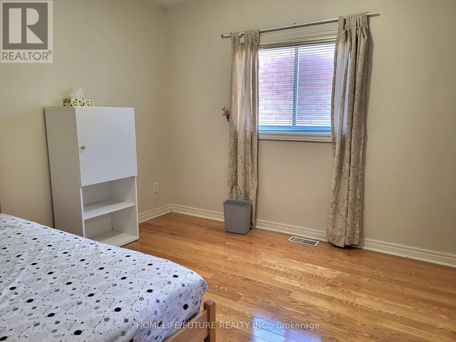 72 Sharon Lee Drive, Markham, Ontario L6C 3G4 - Photo 19 - N13098782