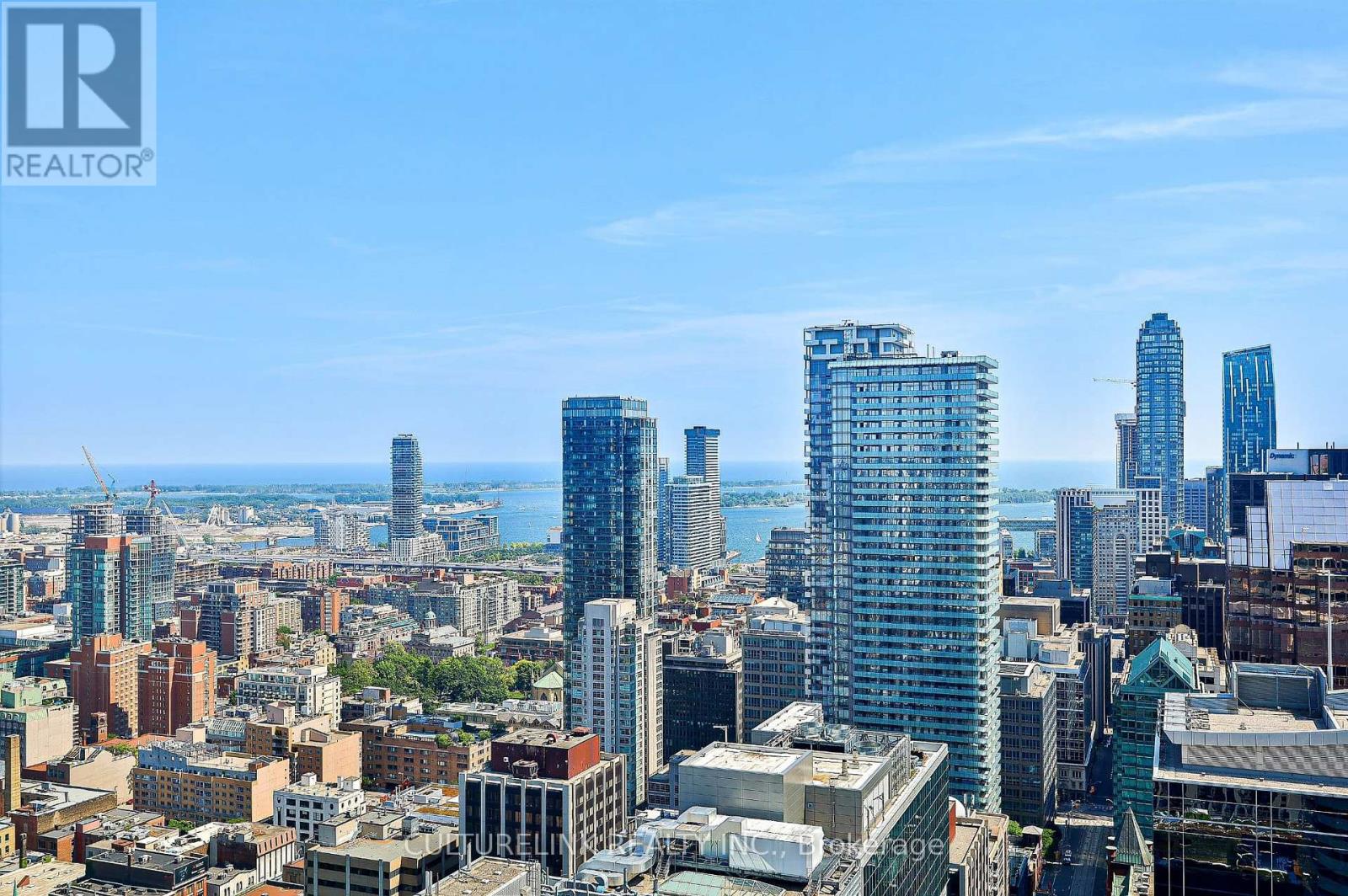 4205 - 210 Victoria Street, Toronto, Ontario  M5B 2R3 - Photo 1 - C13436820