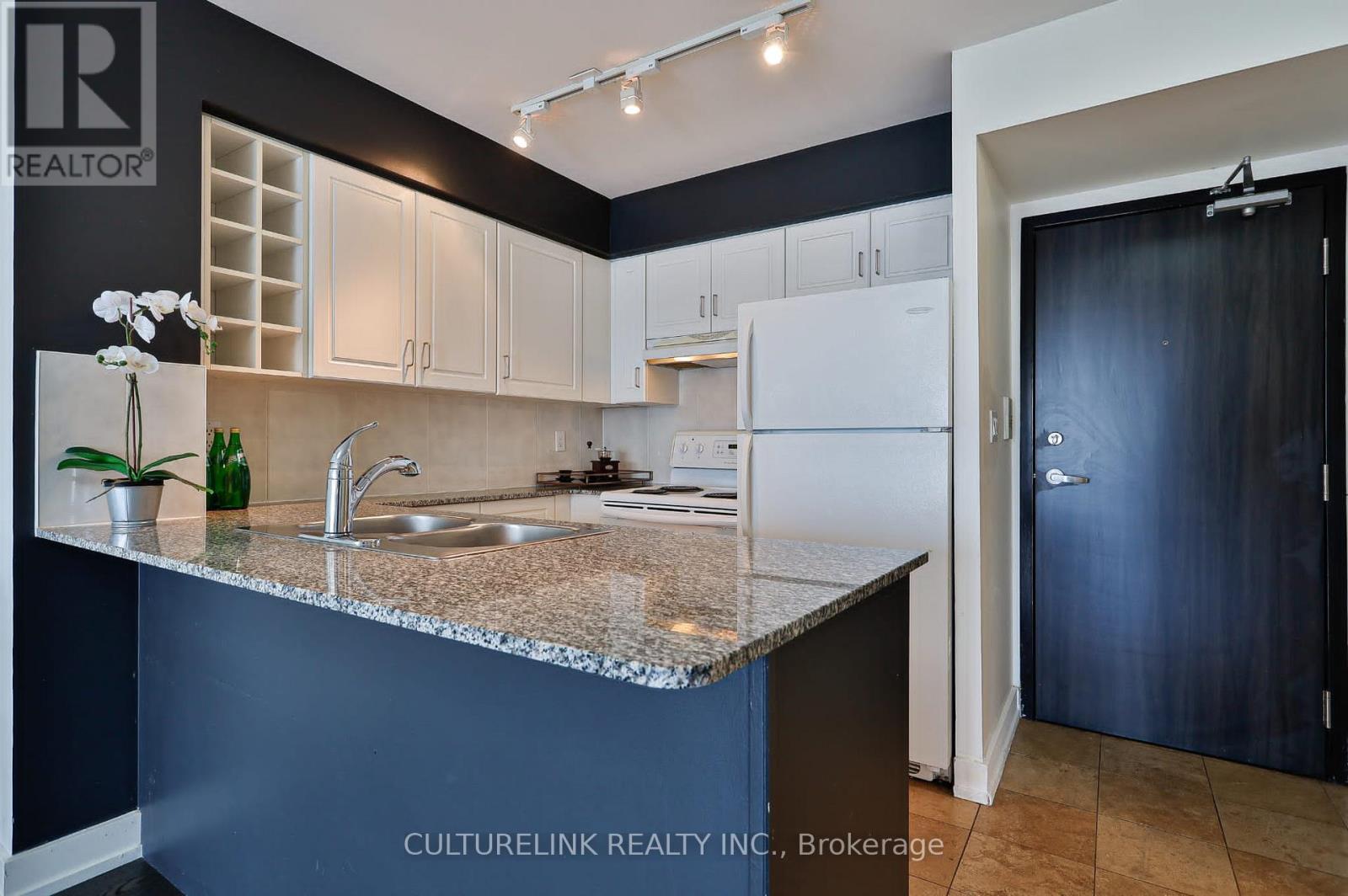 4205 - 210 Victoria Street, Toronto, Ontario  M5B 2R3 - Photo 11 - C13436820